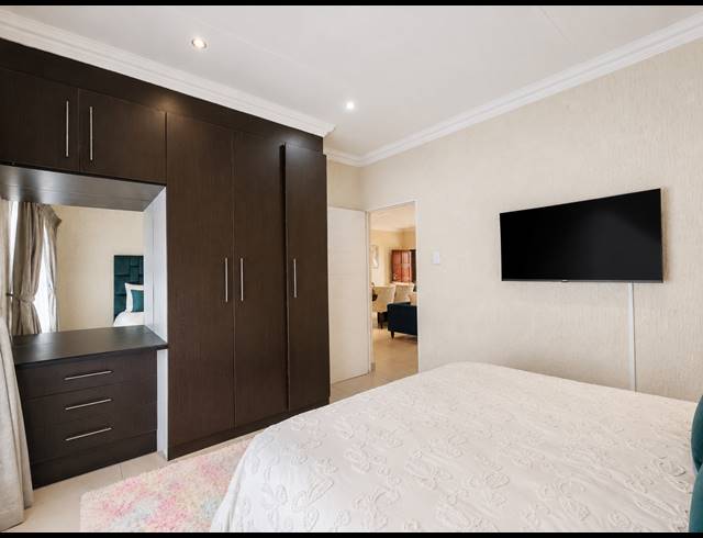 3 BEDROOM TOWNHOUSE FOR SALE IN THREE RIVERS